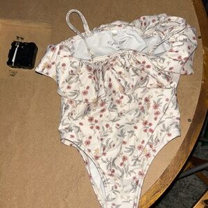 Rylee and cru floral bathing suit girls size 2-3